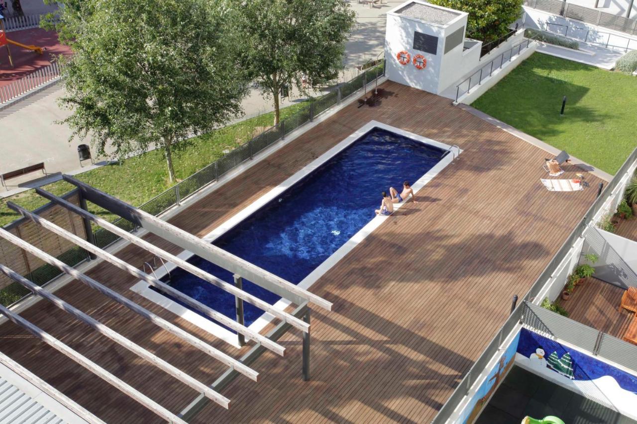 1217 - Pool And Beach Nice Apartment II Барселона Экстерьер фото